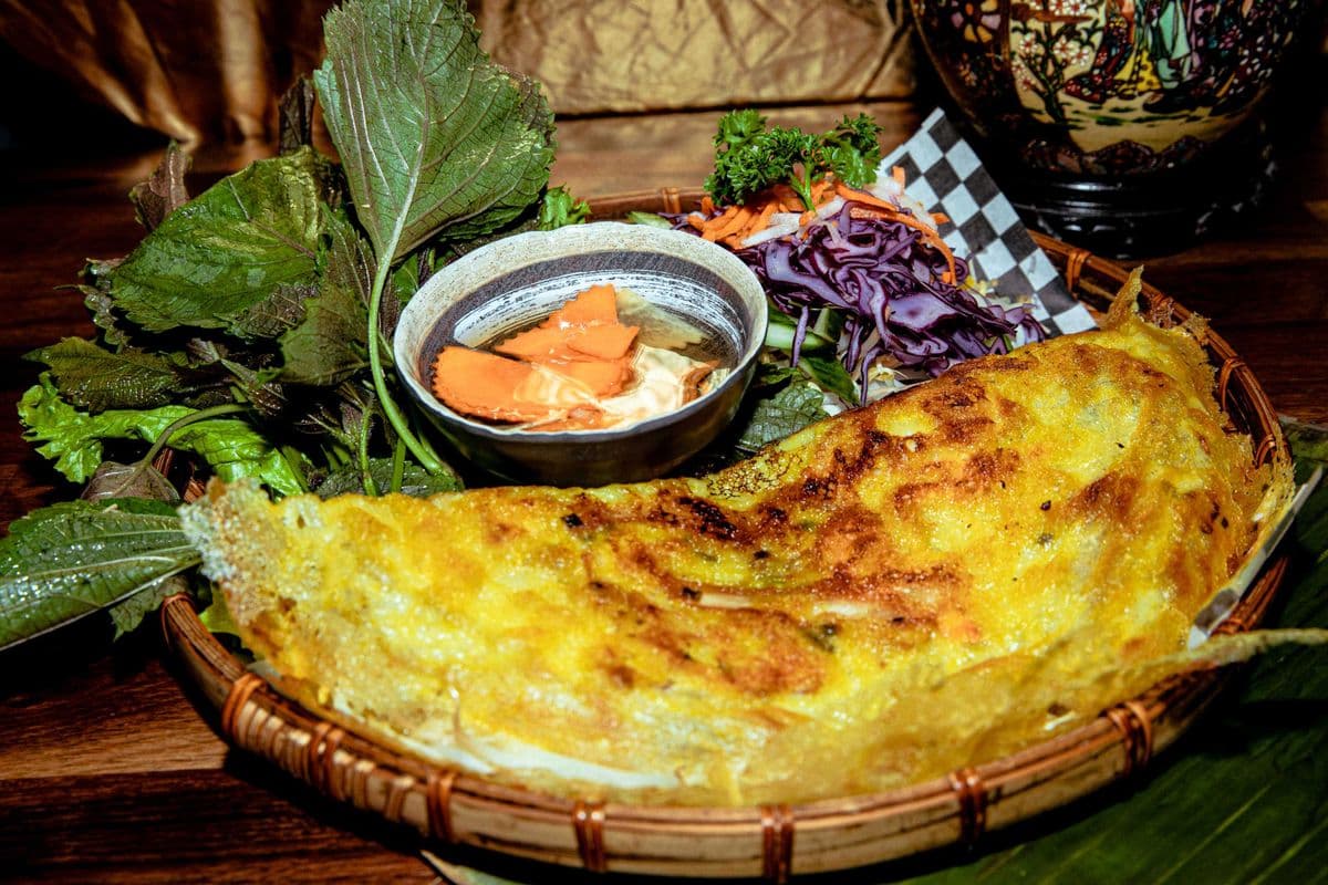 36. Banh Xeo