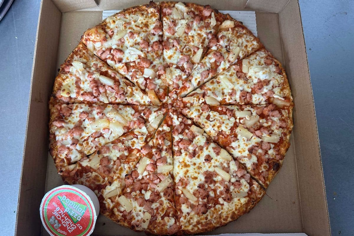Hawaiian Pizza