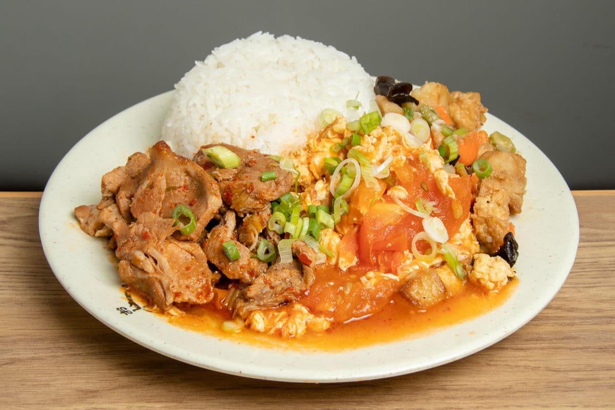Tomato Eggs & Spicy Sour Pork & Veggies on Rice and Coca Cola 西红柿岐山肉素臊子饭 送可乐