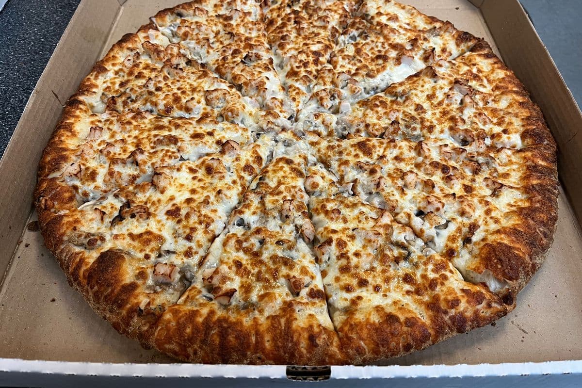 12" Alfredo Chicken Pizza