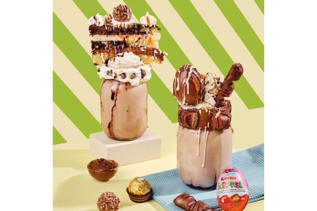 FR-Tuxedo Truffle Bliss