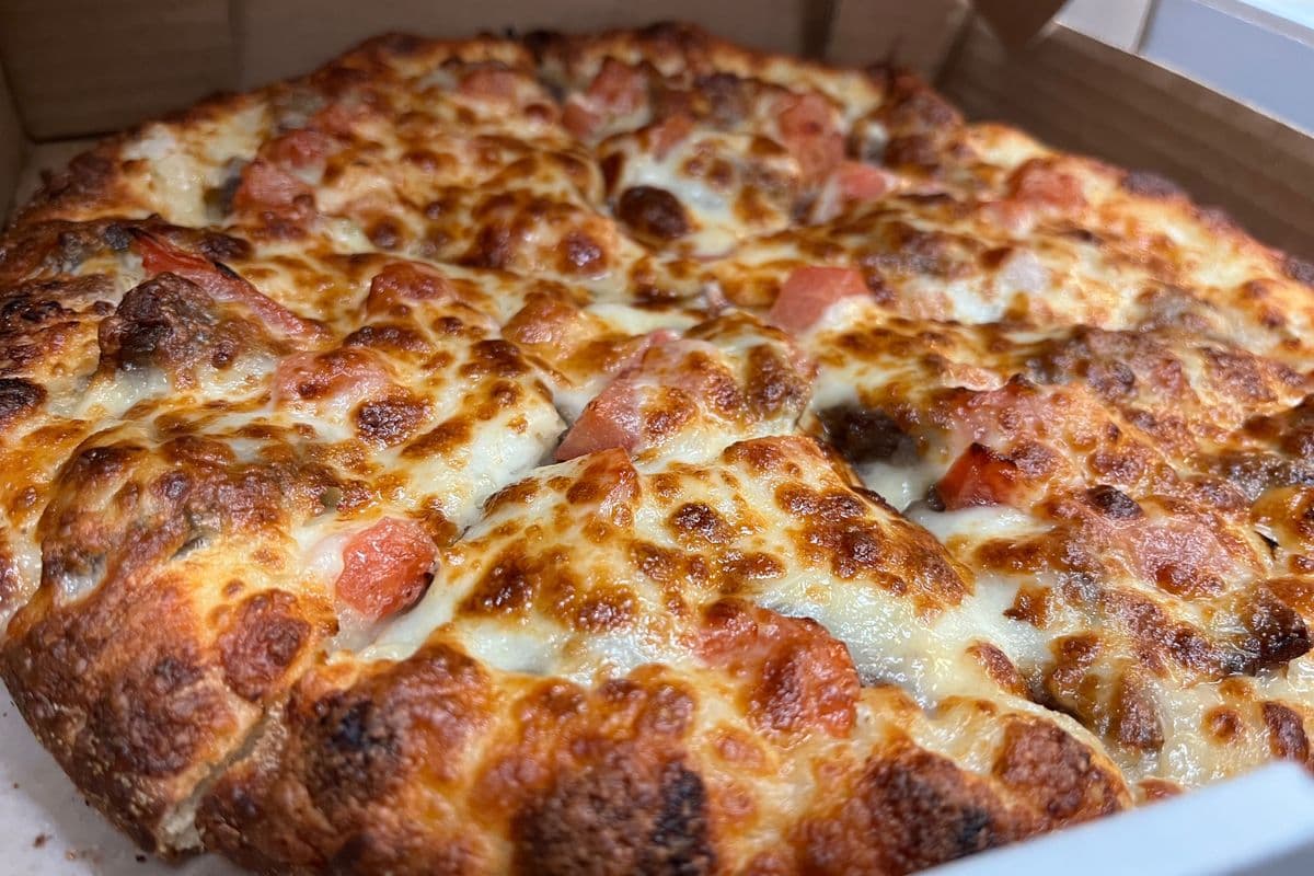 12" Donair Pizza