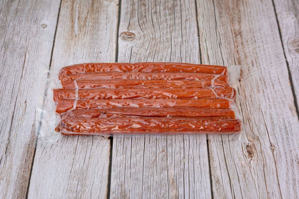 Davis Pepperoni (7 Sticks)