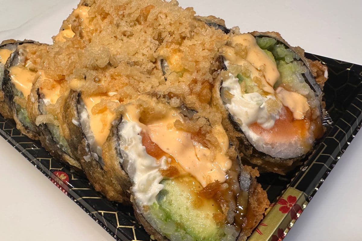 I2.Volcano Roll (10 pcs)