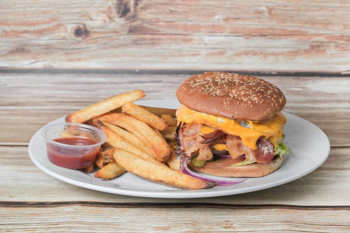 Coach's Memphsis BBQ LOADED Burger
