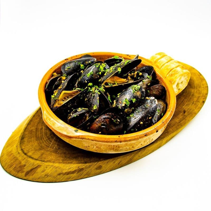 Sherry Garlic Mussels