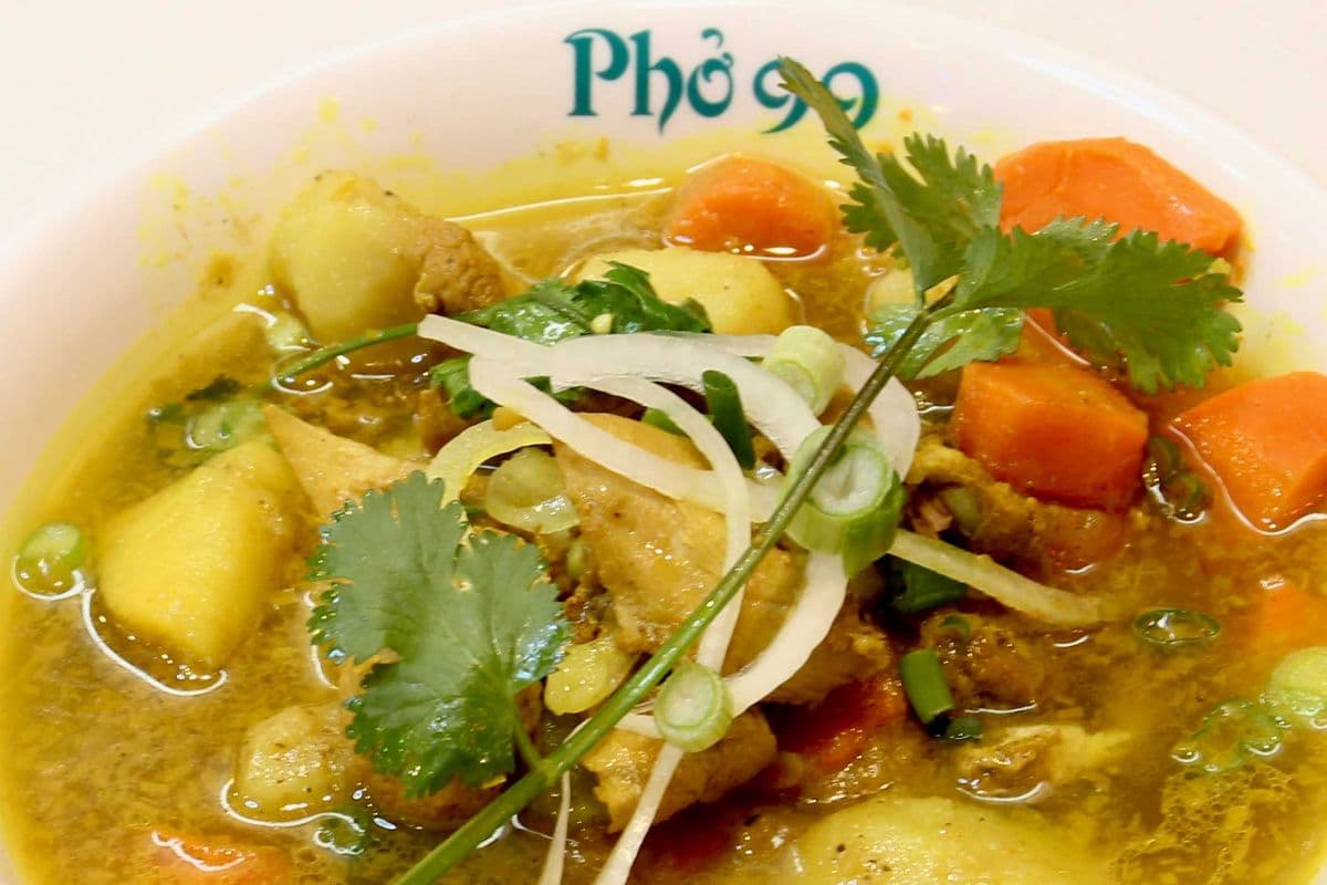C1. Curry with Rice Noodle
