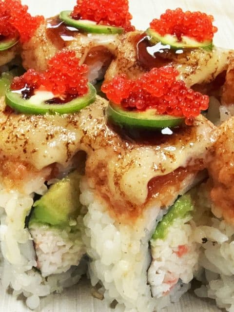 Flamingo Roll (8pcs) / 火烈鸟卷 (8pcs)