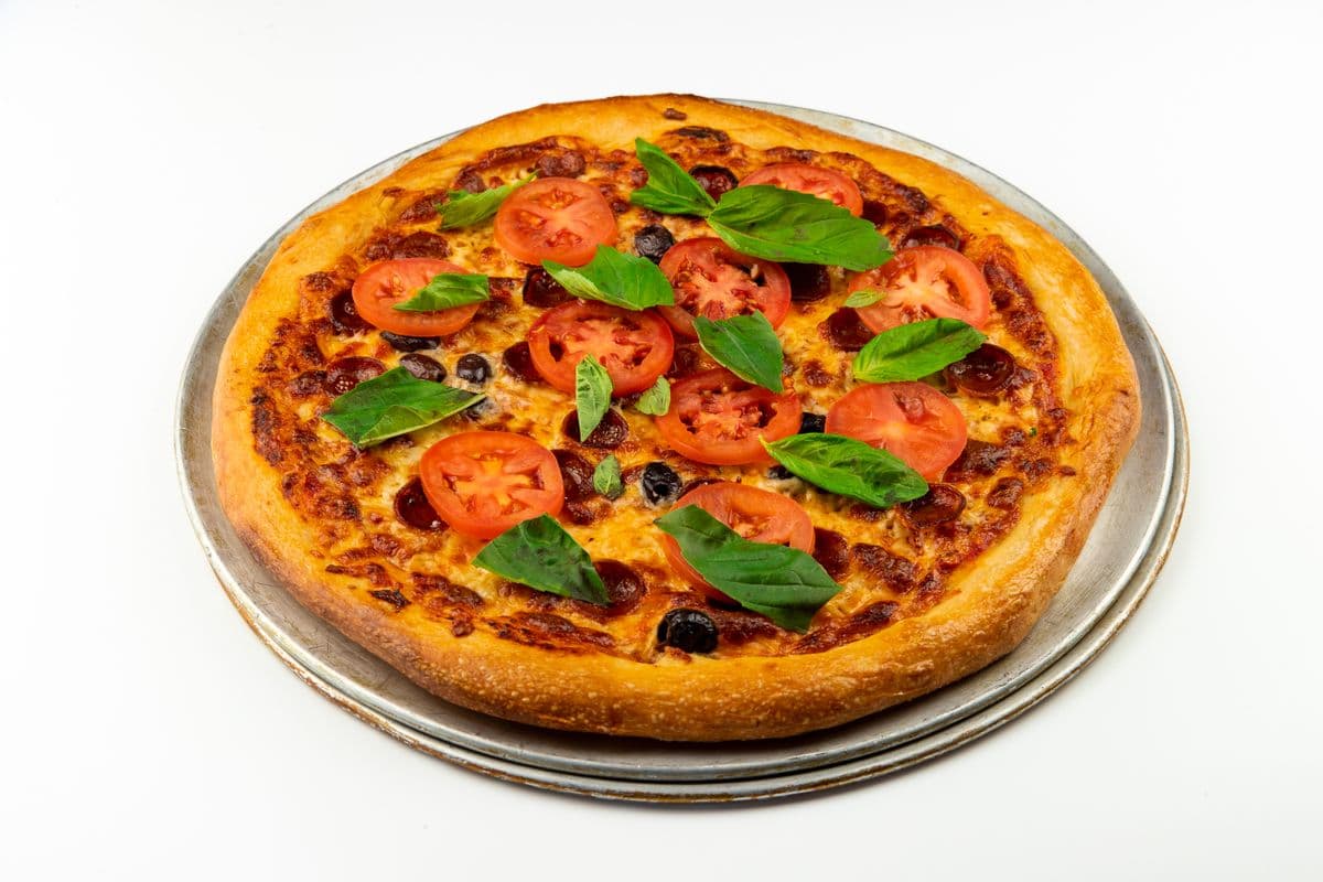 18" Carmine's Special Pizza