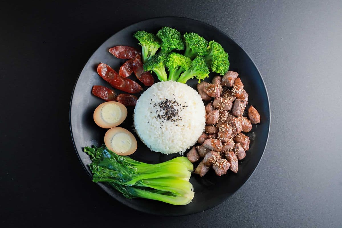 B7. Pan Fried Beef Tenderloin Bento (Regular) (Regular)