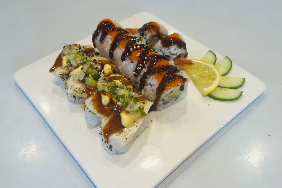 C22 Torched Sushi and Maki Combo (10pcs)(NEW)