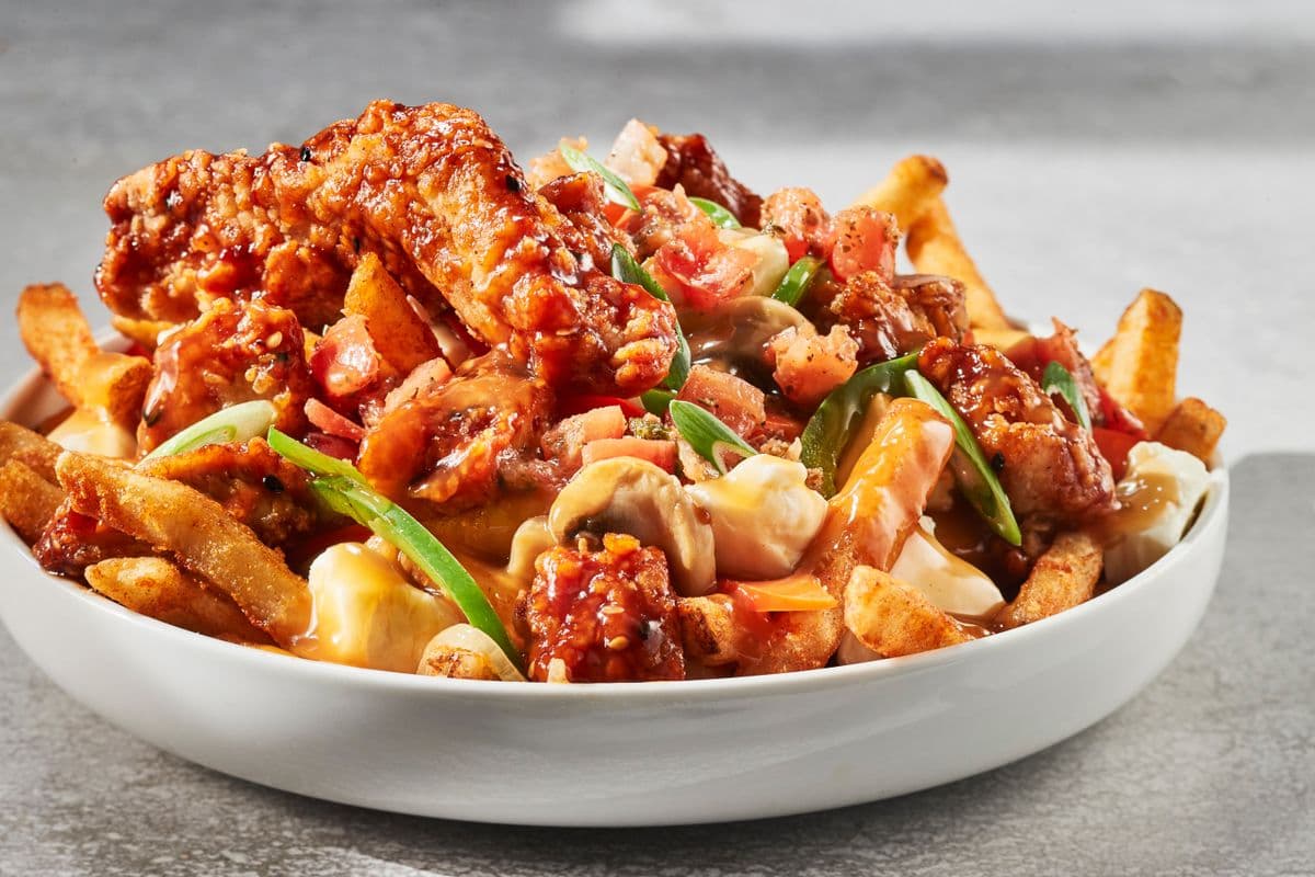 Poutine Thaï-llement bonne / Taste-thai Poutine