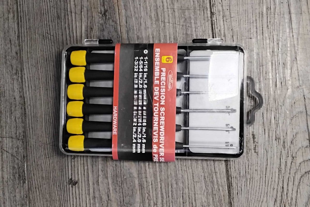 Precision screwdriver set of 6.