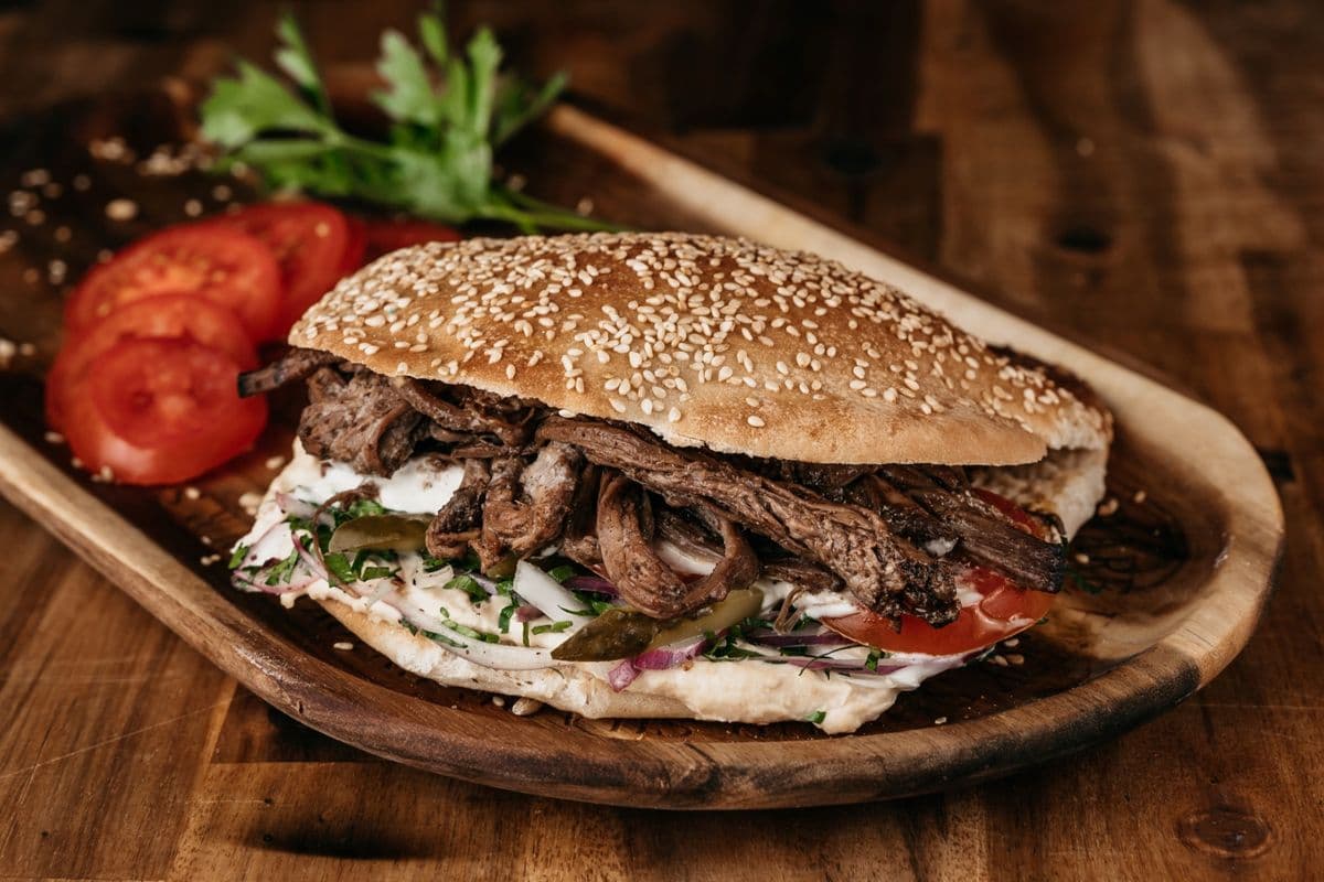 PULLED BRISKET SHAWARMA KAAKE