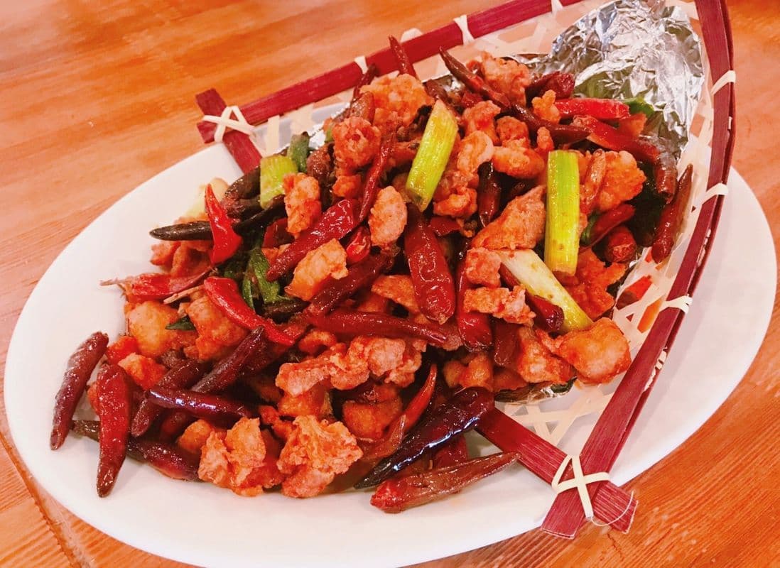 Diced Chicken with Dried Red Pepper 山城辣子鸡
