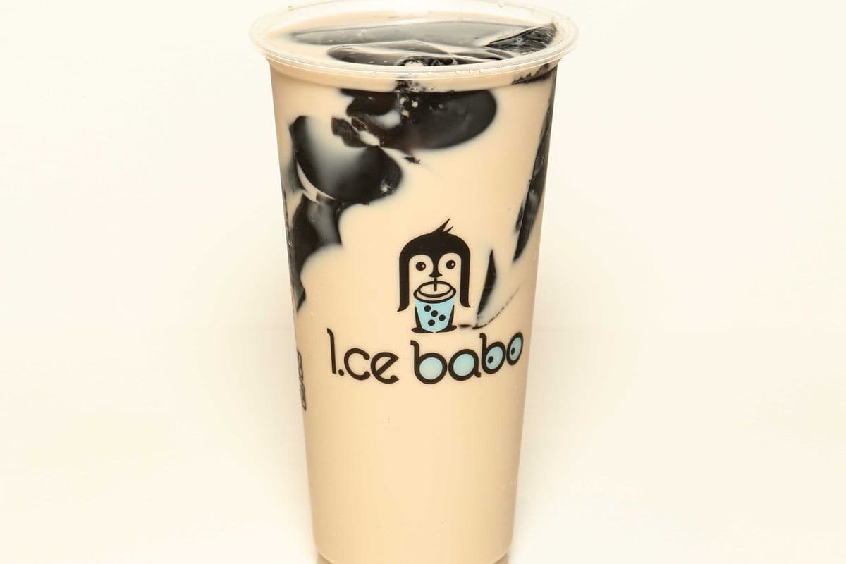 Roasted Milk Tea with Grass Jelly