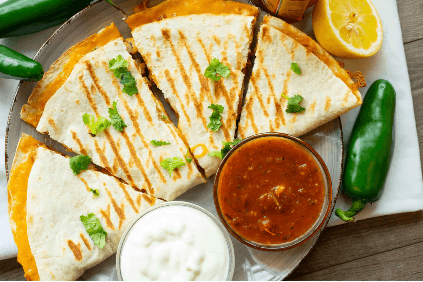 Large Vegetarian Quesadilla ֍Ṿ