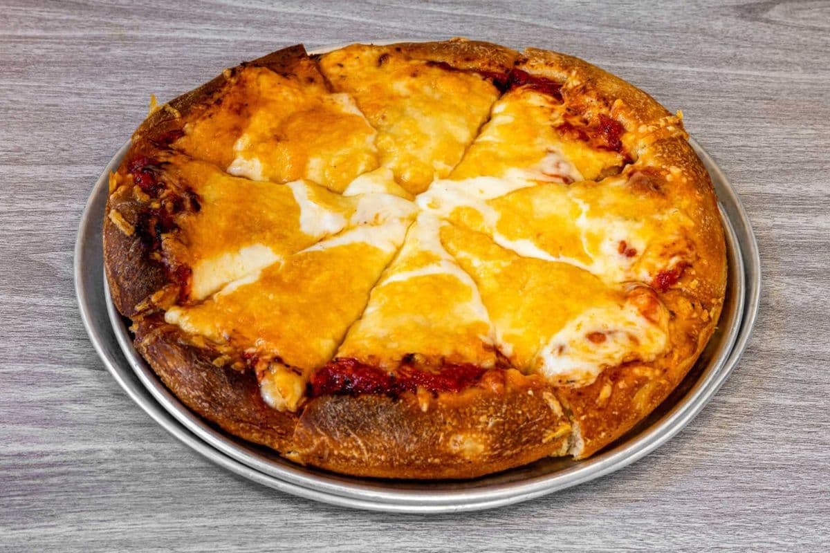 4. Large Pepperoni Pizza