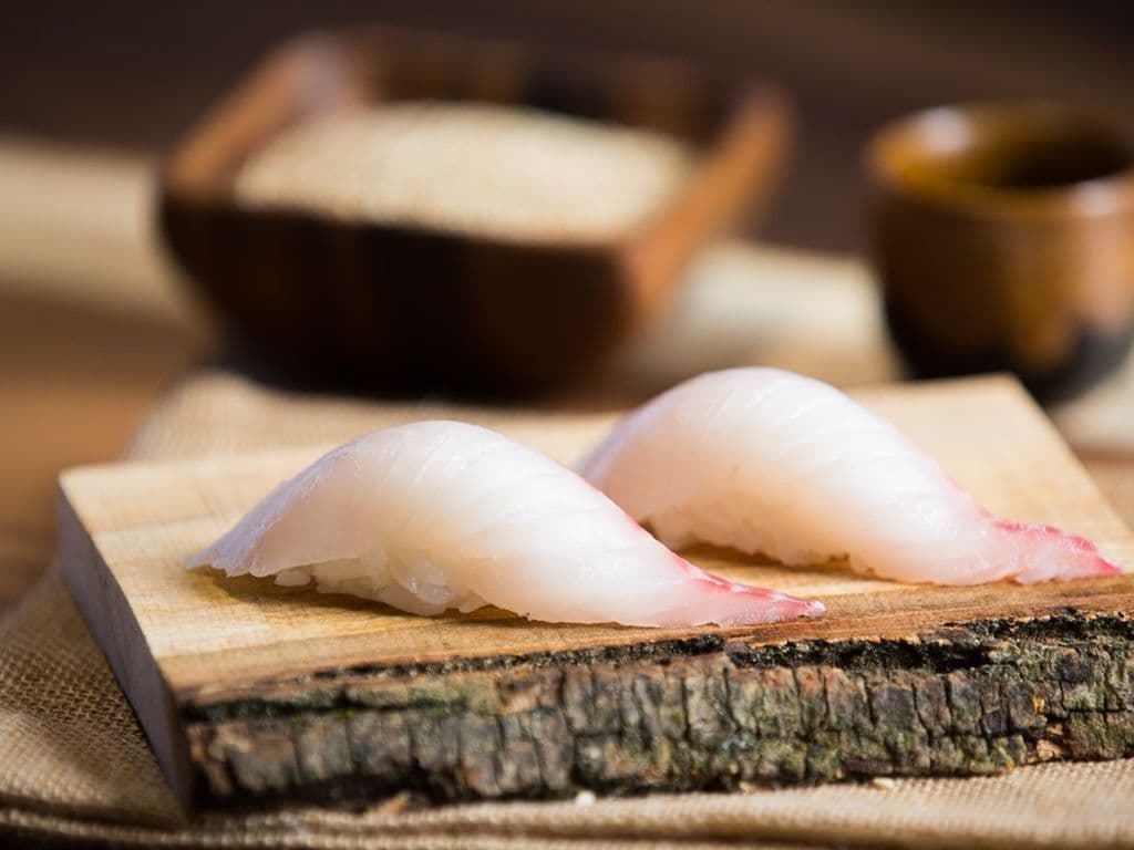 Red Snapper Sushi(2pcs)