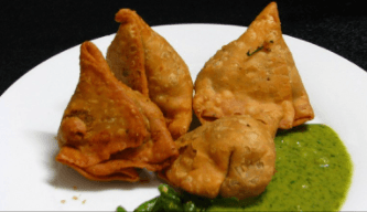 Pack of 4 Veg Samosas