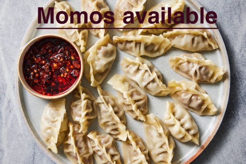 Momos (8 pcs)