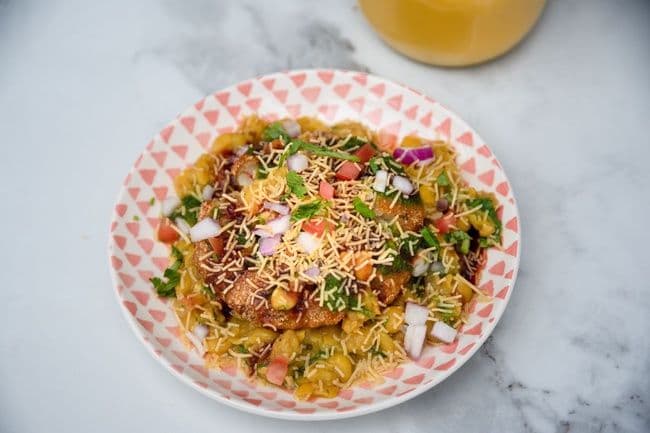 Khatta Meetha Matra Tikki