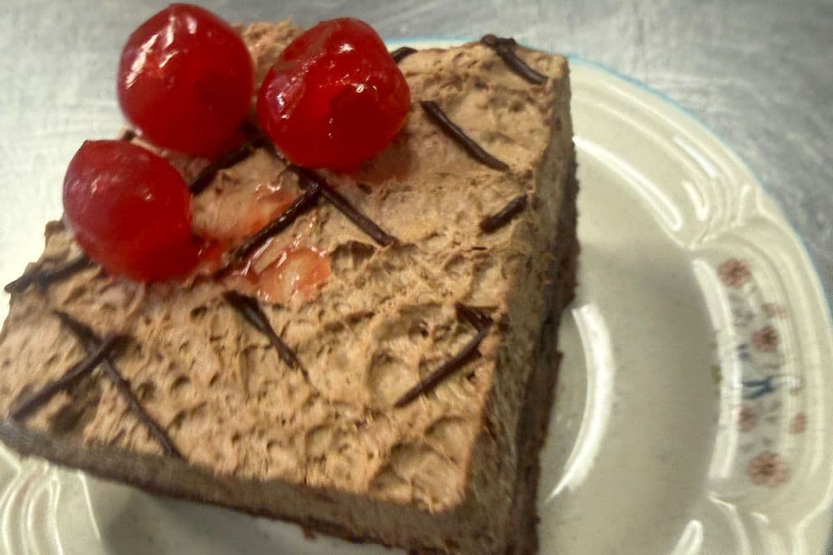 Cherry mousse brownie