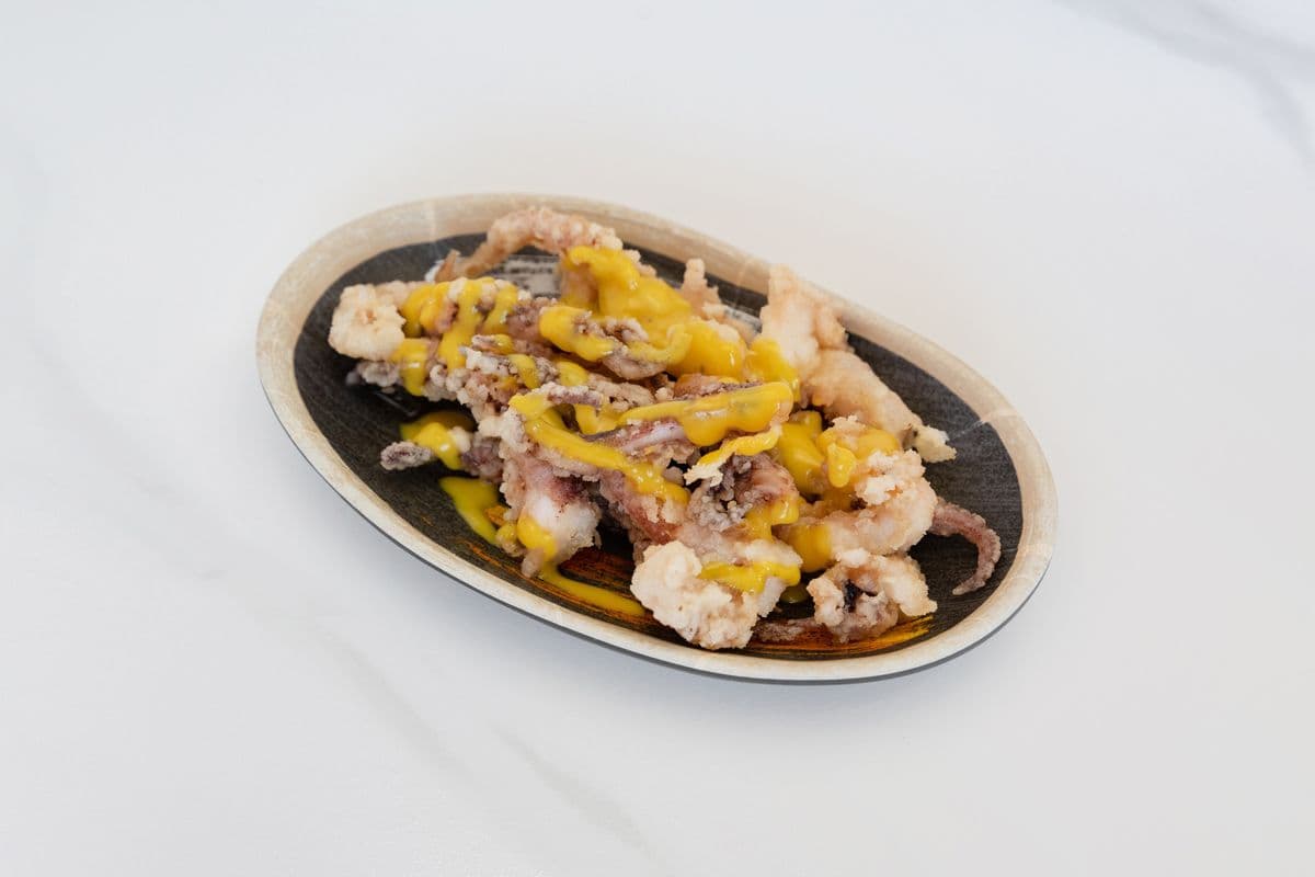 B8. Tokyo Calamari 香炸鱿鱼须