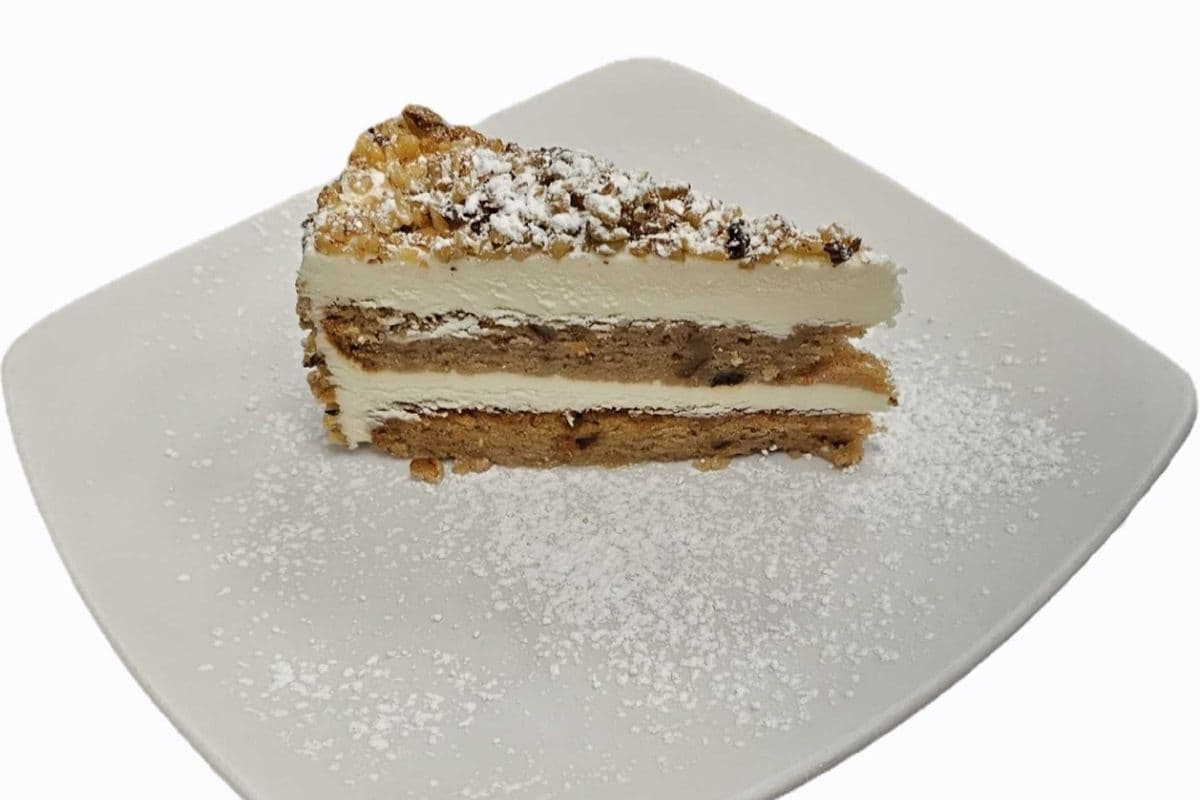 BINDI - Carrot Cake
