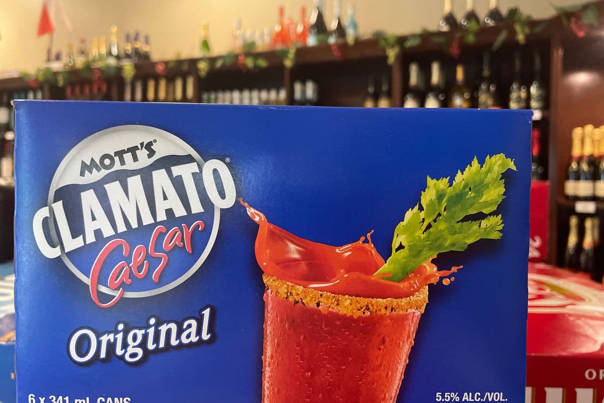 Mott's Clamato Caesar Original 6 cans (6 x 341ML)