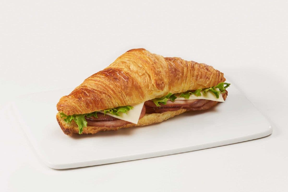 Sandwich croissant jambon et fromage / Ham and Cheese Croissant Sandwich