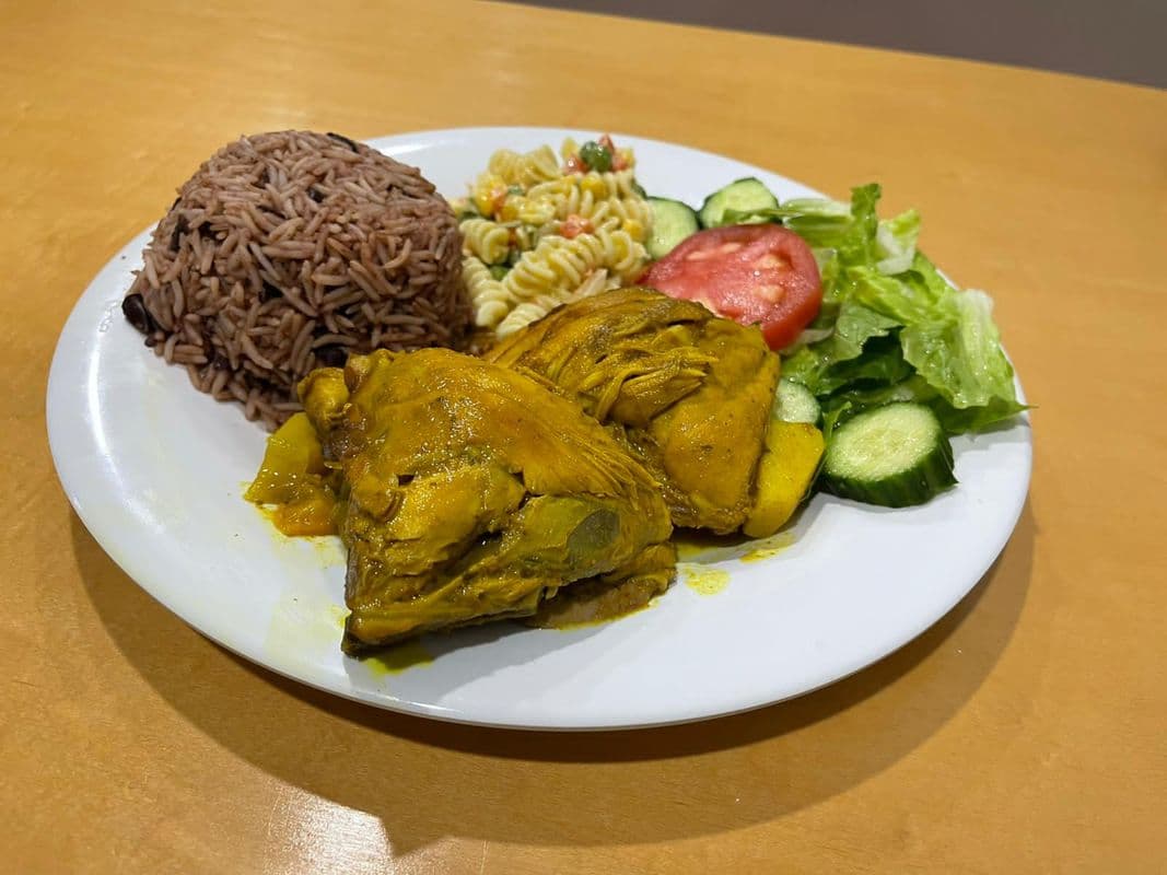 CSCCD3: Curry Chicken Combo (Large)