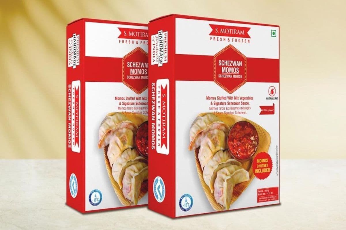 Schezwan Momos (1 kg)