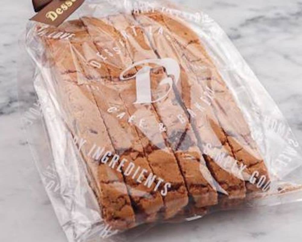 Chocolate Almond Biscotti (12 pcs)