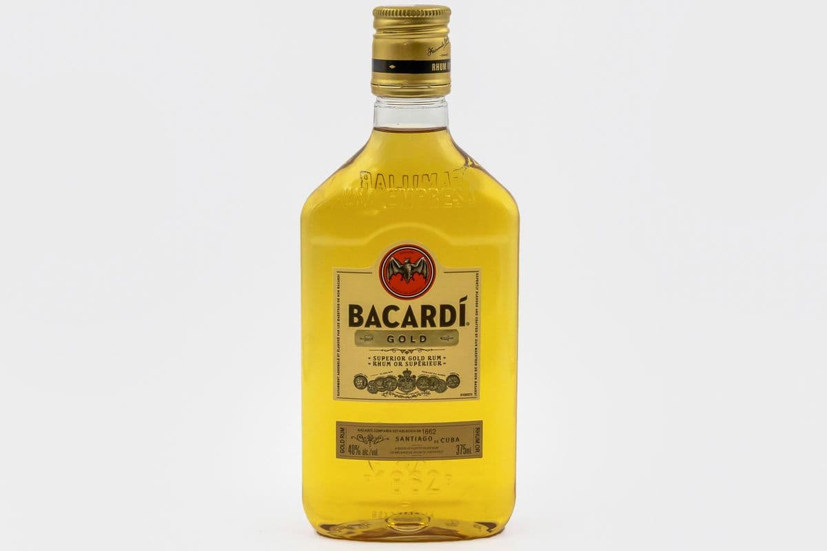 Bacardi Gold (1 x 375 ml)