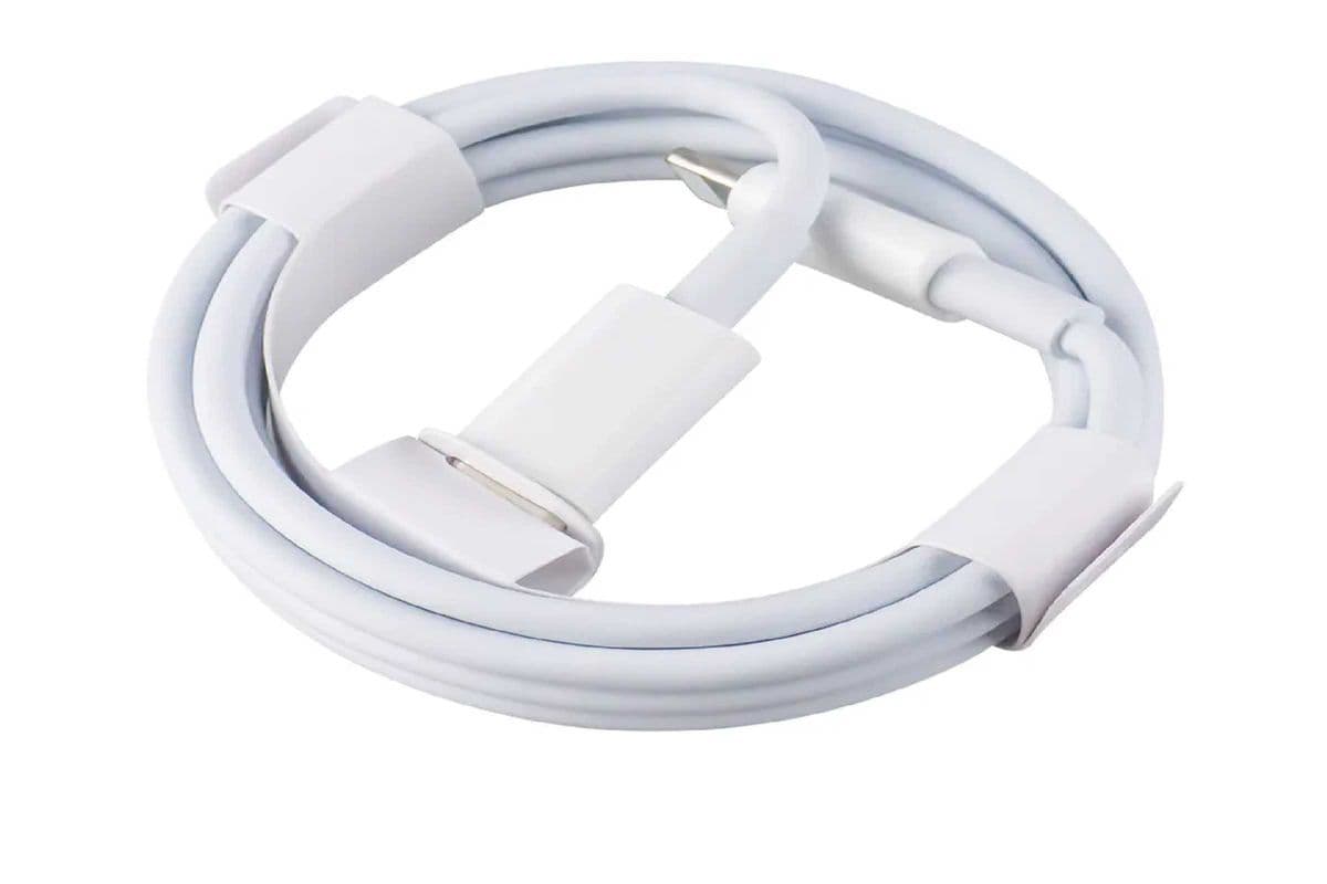 Premium FAST CHARGE USB CABLE TYPE : USB C to Lightining (Length 2m)