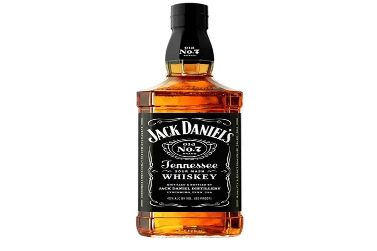 JACK DANIELS OLD NO 7 TENNESSEE WHISKEY 750 ML (1 x 750 ml)