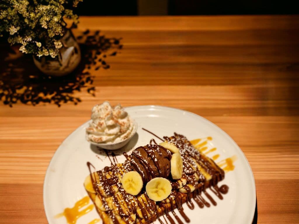 GAUFRE NUTELLA BANANE / NUTELLA-BANANA WAFFLE
