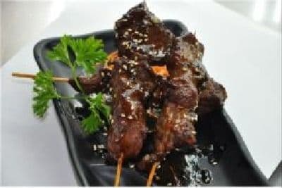 32. Beef Skewers (4 pcs)