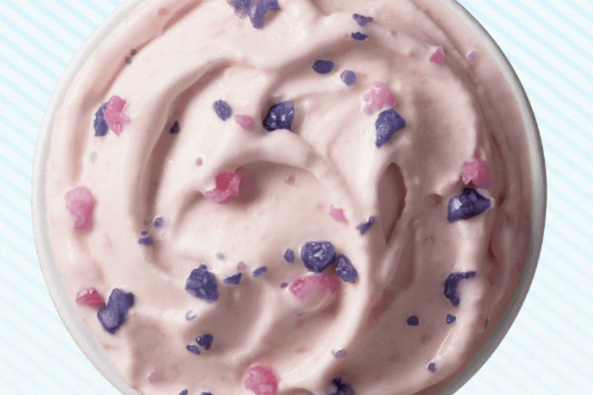 Cotton Candy BLIZZARD® Treat