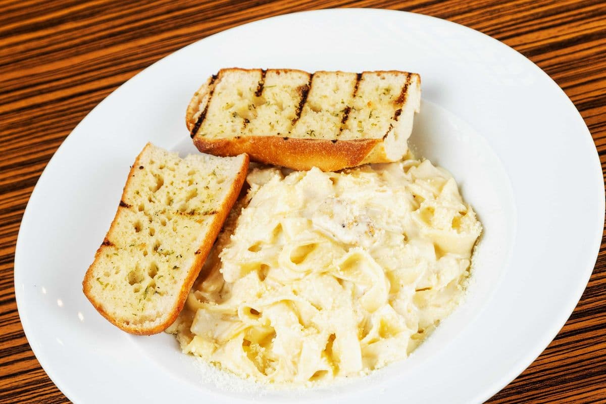 Chicken Fettuccine Alfredo