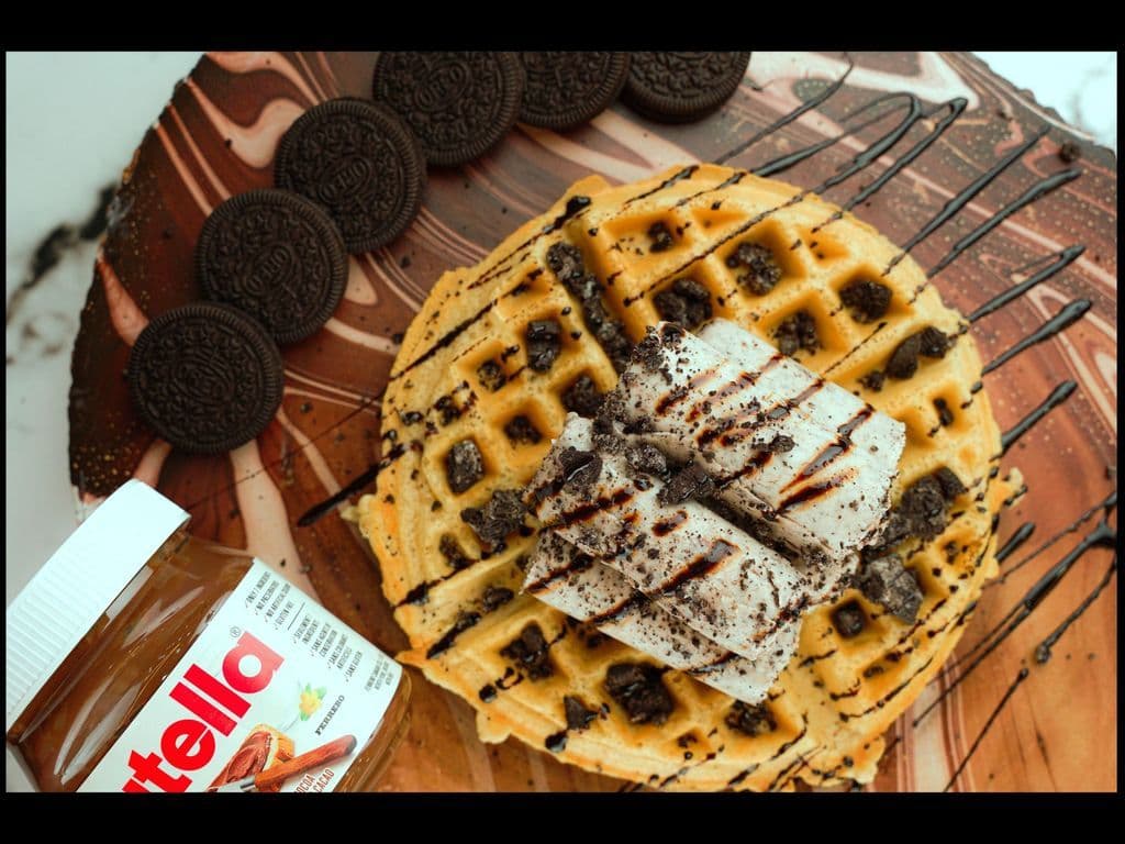 Oreo Hazelnut Crumble