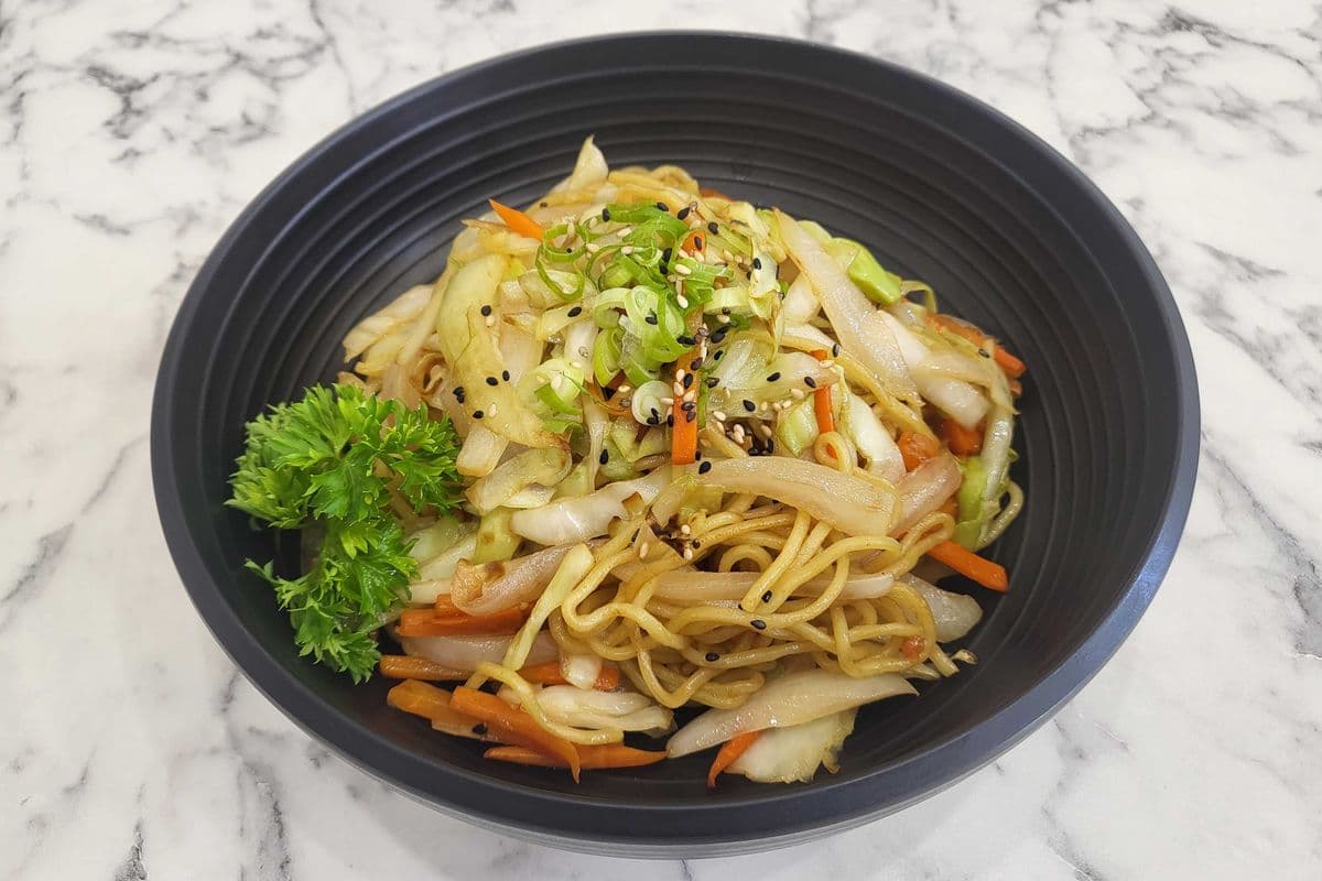 NT3. Vegetable Yakisoba (Stir-Fried Noodle)