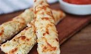 Mozzarella Sticks (8 pc)