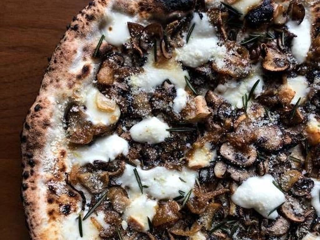 Funghi Pizza