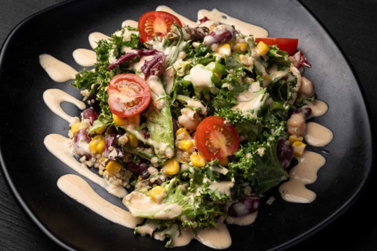JINYA Quinoa Salad