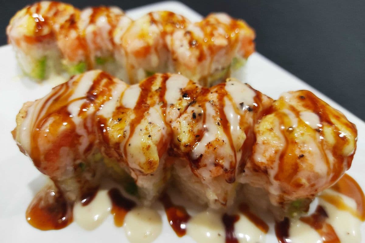 Salmon Square Sushi (8pcs)