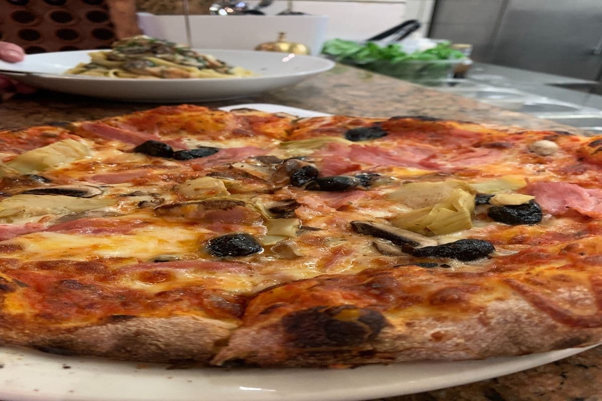 Quattro Stagioni Pizza