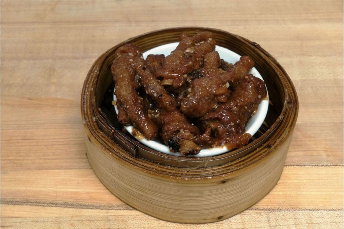 408. Chicken Feet with Black Bean Sauce