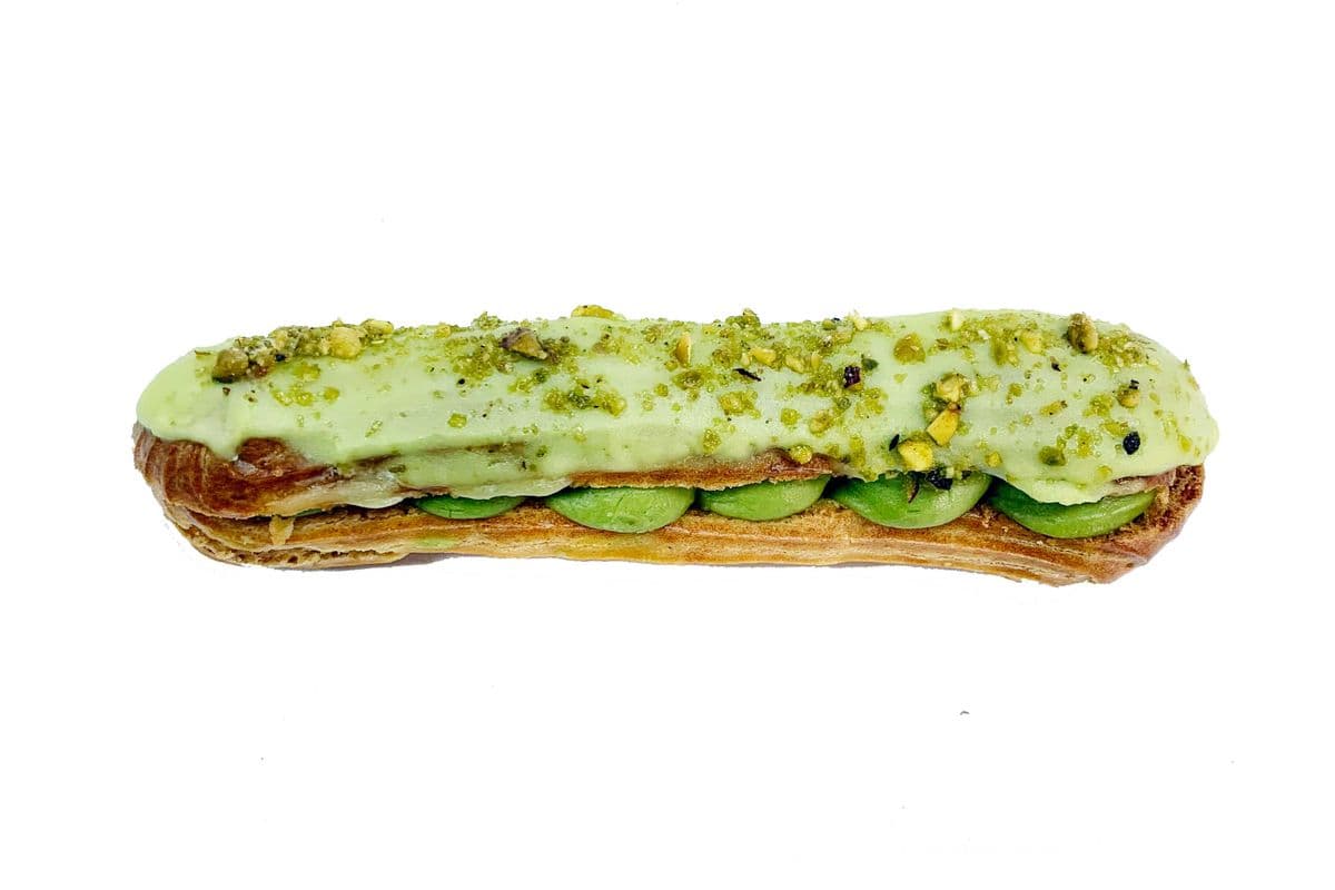 Eclair-Pistachio